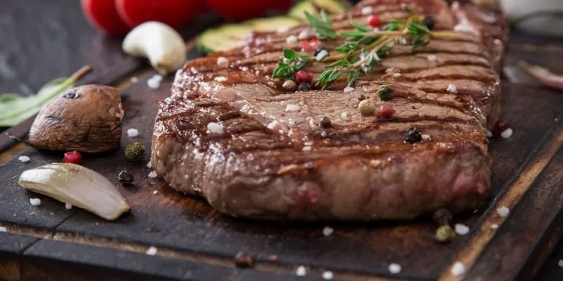 Kết hợp steak bò Úc với các món ăn khác